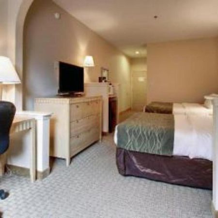 Baymont By Wyndham Laurel Hotel Eksteriør billede