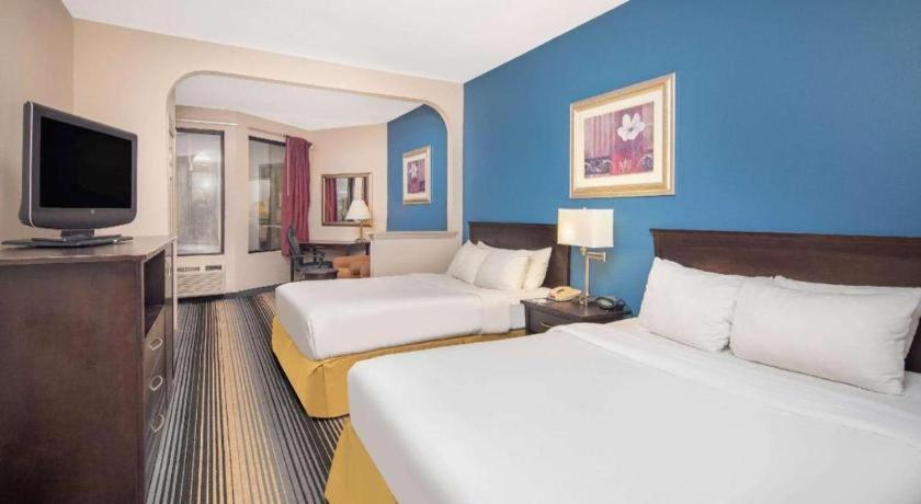 Baymont By Wyndham Laurel Hotel Eksteriør billede